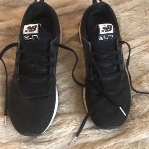 New Balance 247 Tennis Shoes! 👟💥